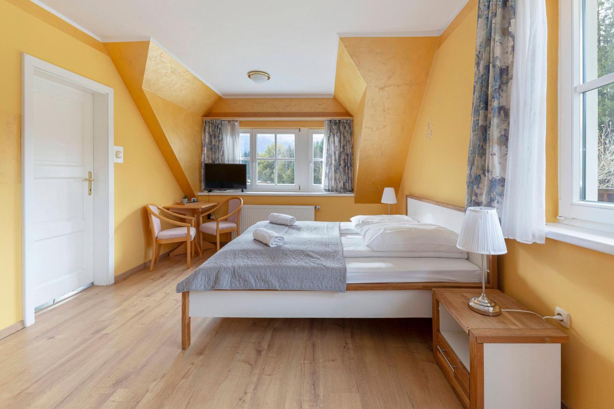 Hotel Burger Venise Recica ob Savinji Esterno foto