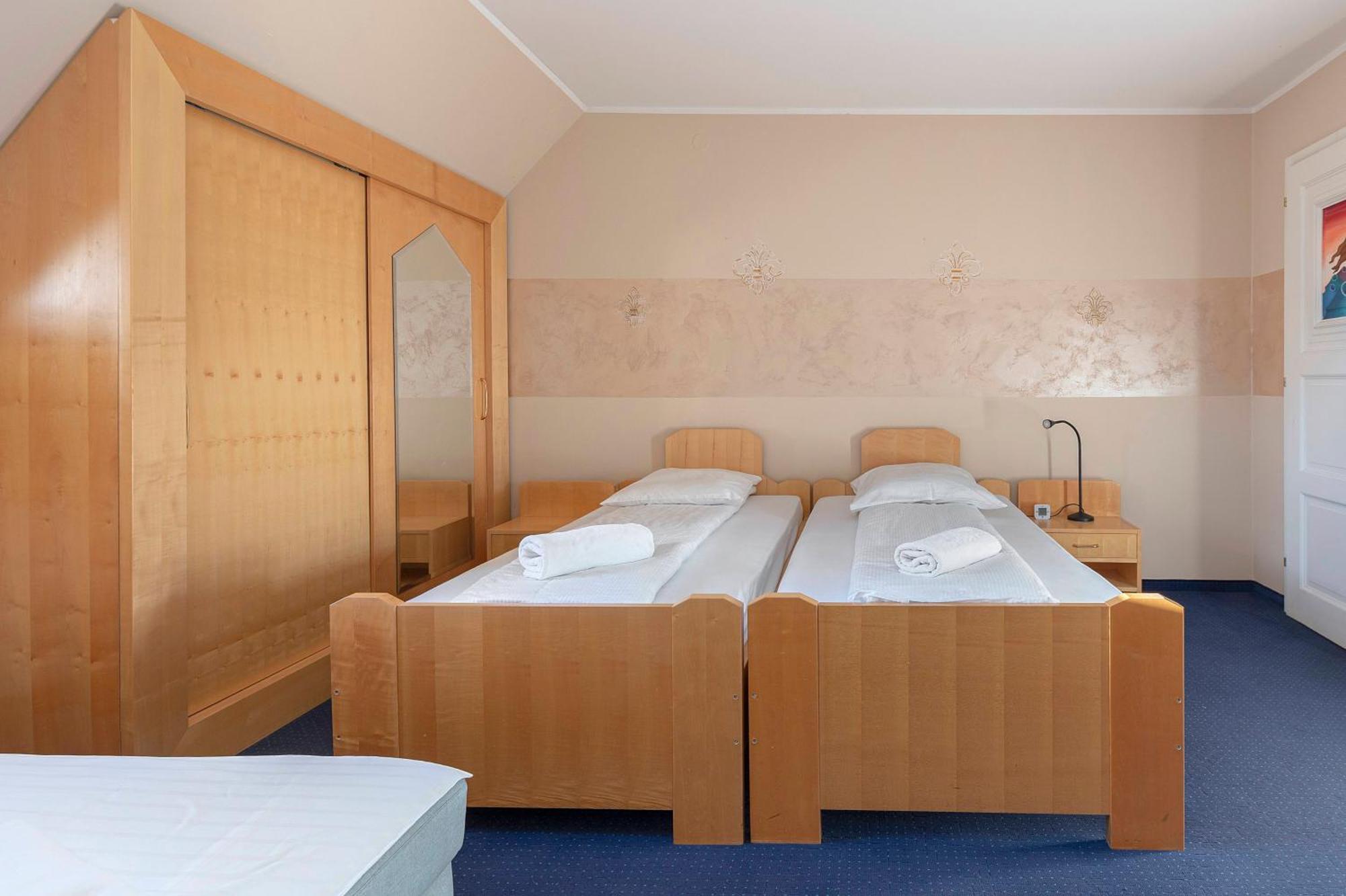 Hotel Burger Venise Recica ob Savinji Esterno foto