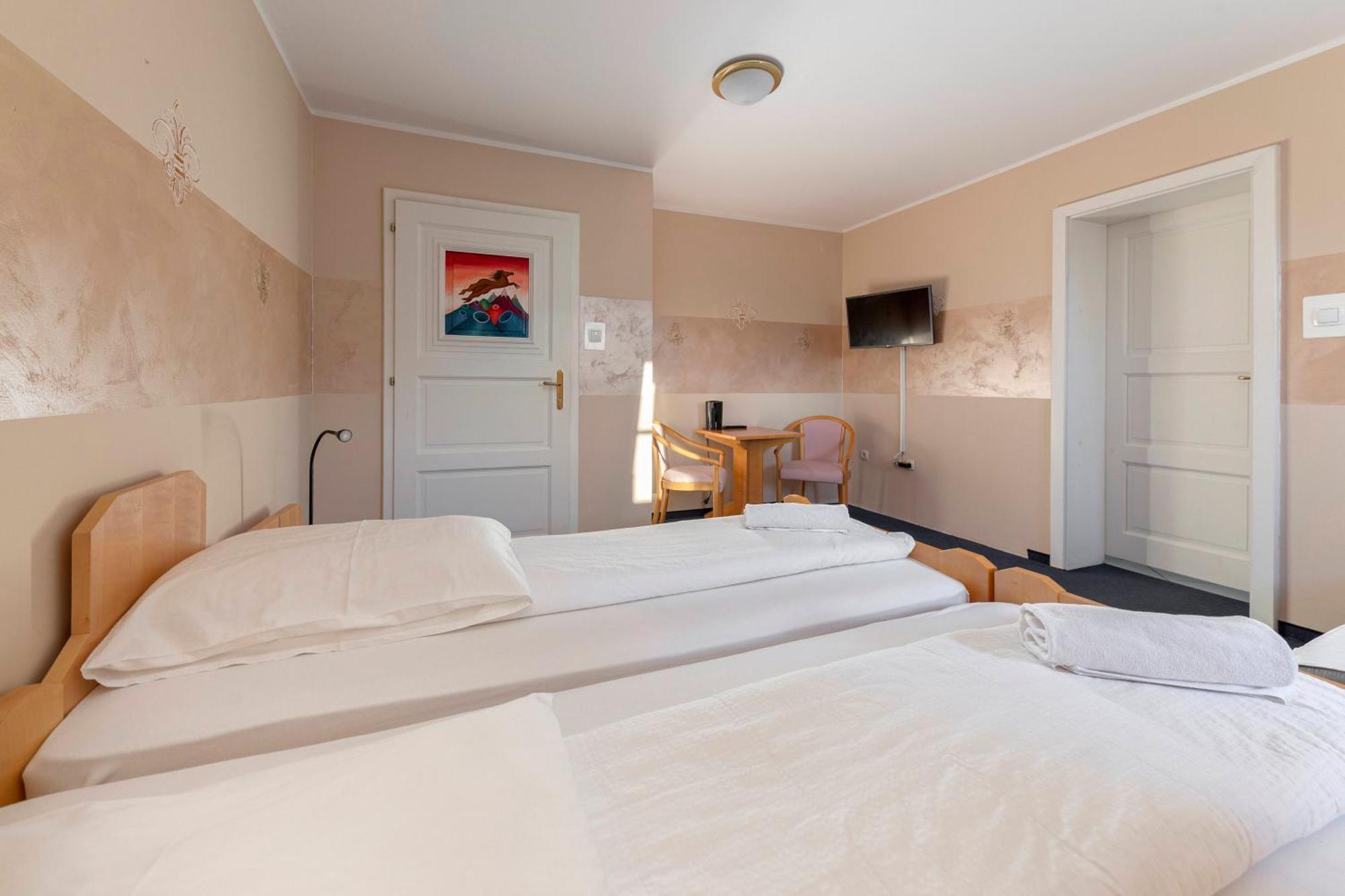 Hotel Burger Venise Recica ob Savinji Esterno foto