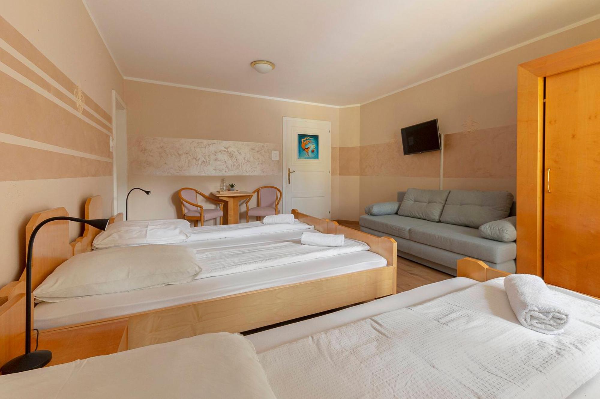 Hotel Burger Venise Recica ob Savinji Esterno foto